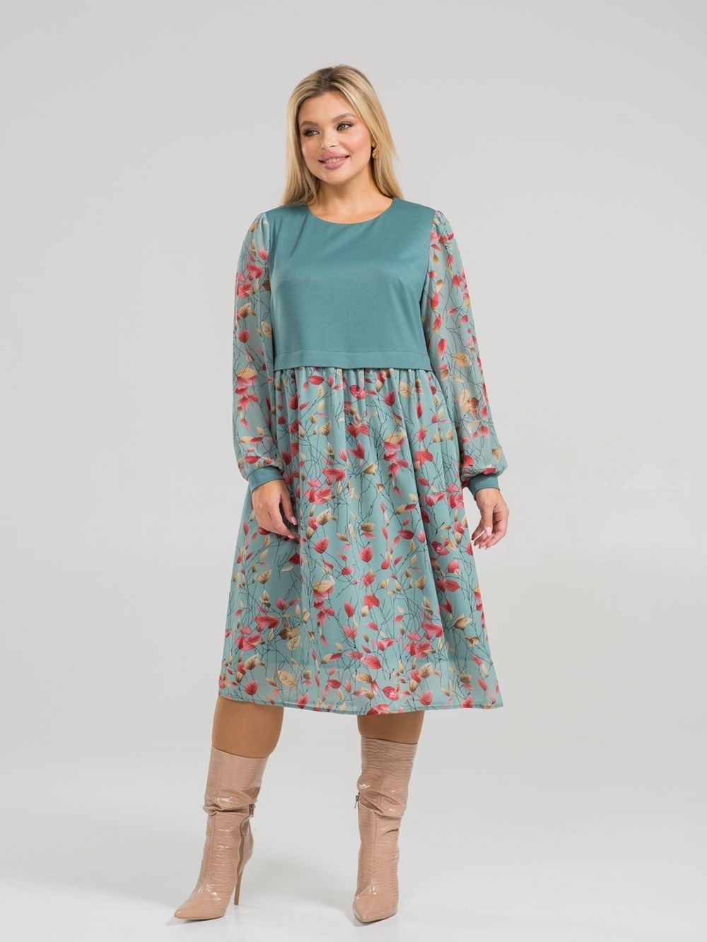 Платье 1369 изумрудный Novita (Акция)