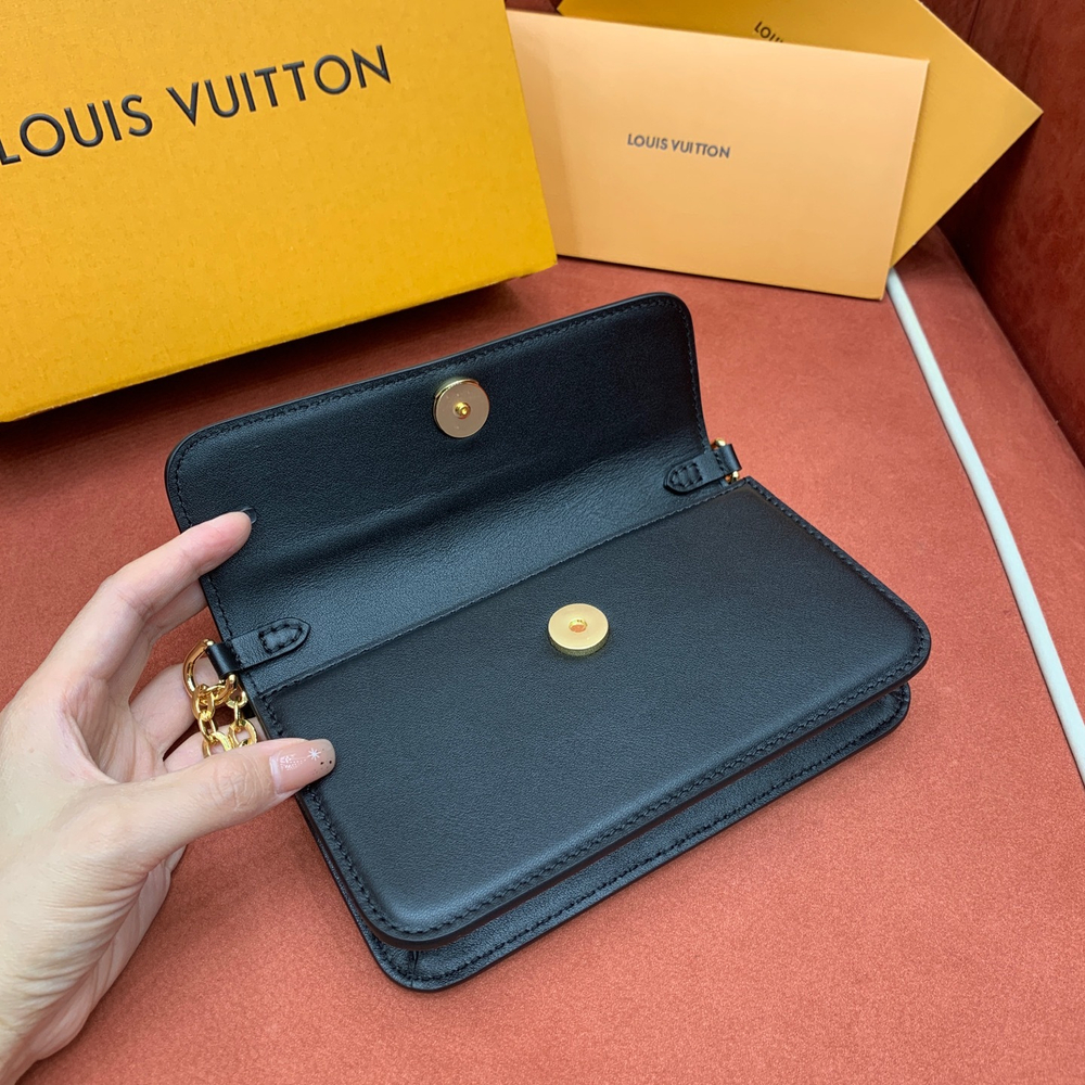 Louis Vuitton Wallet On Chain LV Bloom