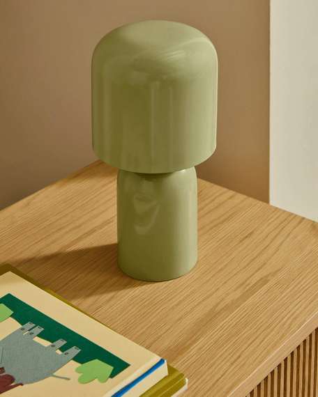 Комод Helvine с 3 ящиками из дубового шпона, 86 x 79