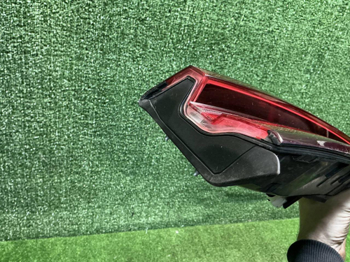 Фонарь багажника Chery Tiggo 8 Pro Max (23-нв)