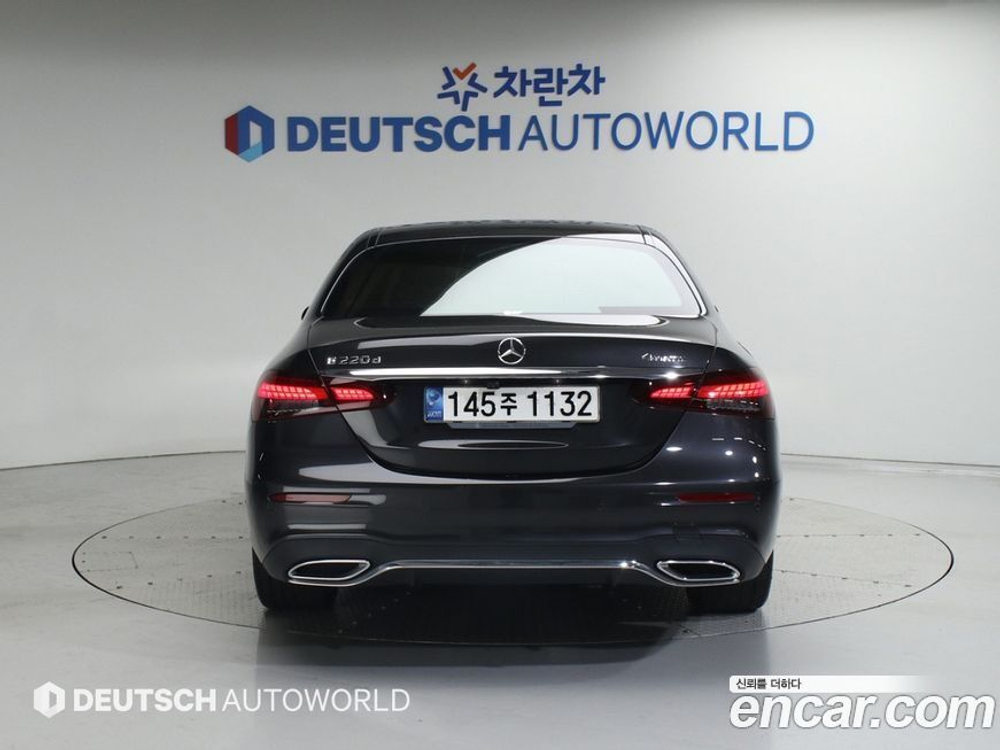 Mercedes-Benz E-Class W213 E220d 4MATIC AMG Line (12.2020)