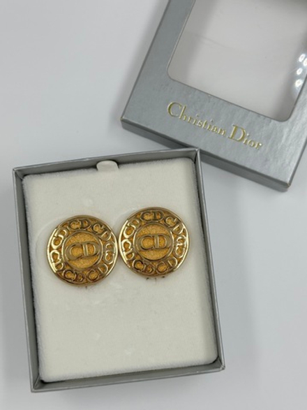 Клипсы с лого Chrstian Dior