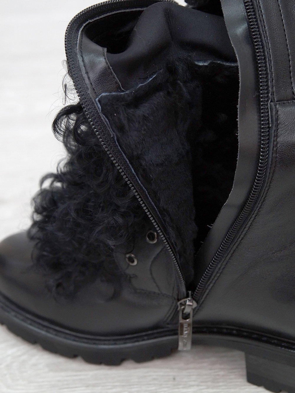 Сапоги женские зимние