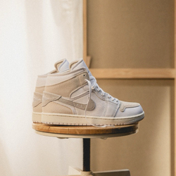 Nike Air Jordan 1 Mid SE "Craft Inside Out White Grey"