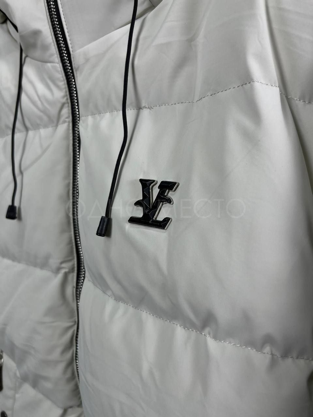 Пуховик Louis Vuitton