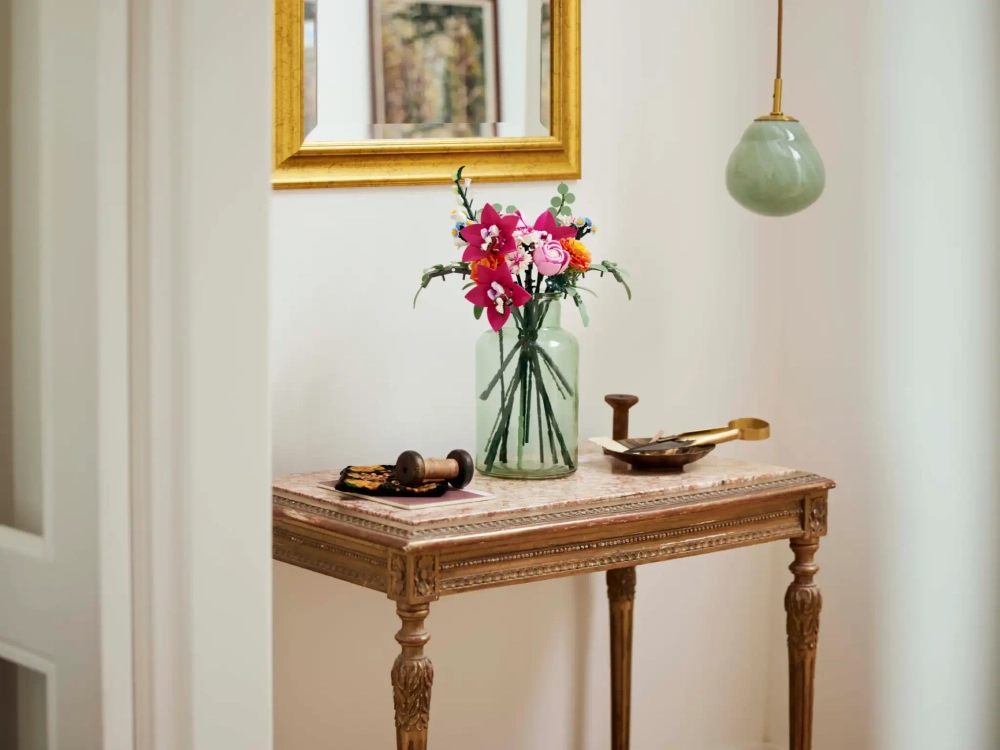 Конструктор LEGO Botanical Collection 10342 Красивый Букет розовых цветов