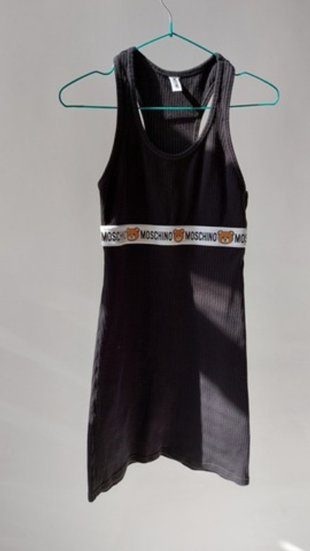 Платье Moschino