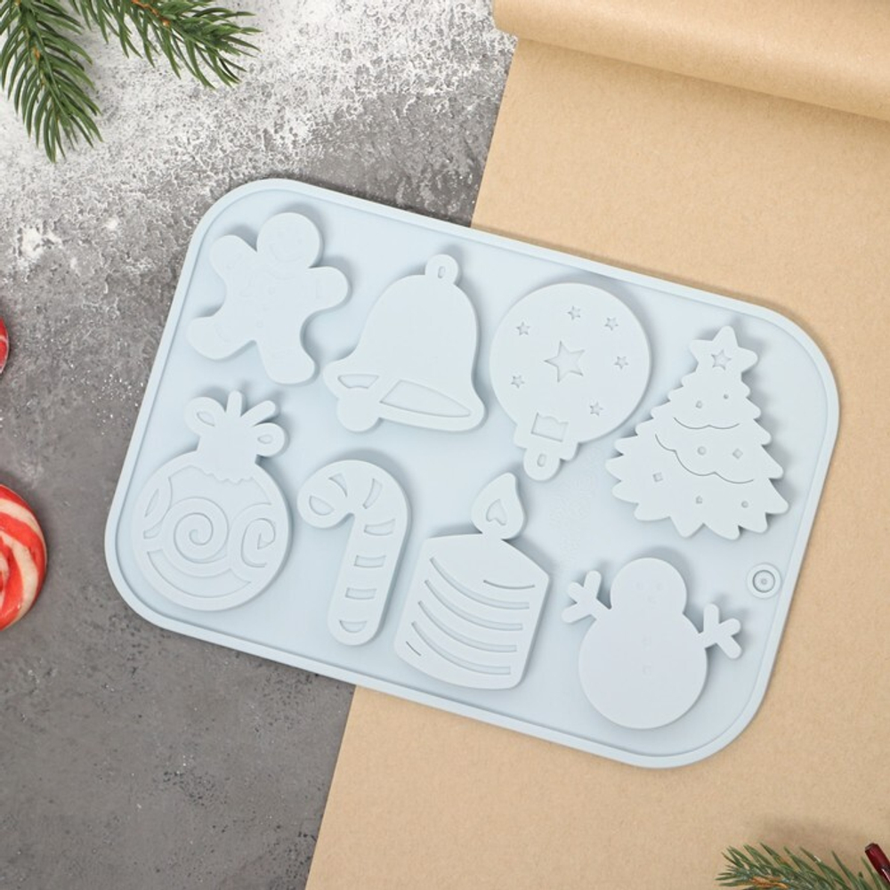 Форма для шоколада силиконовая «Новый год», 18,5×12,8×0,5 см, 8 ячеек