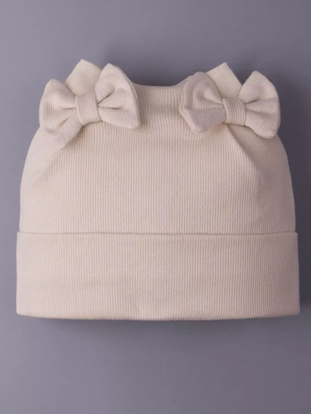 Шапка для девочки осенняя с бантиками