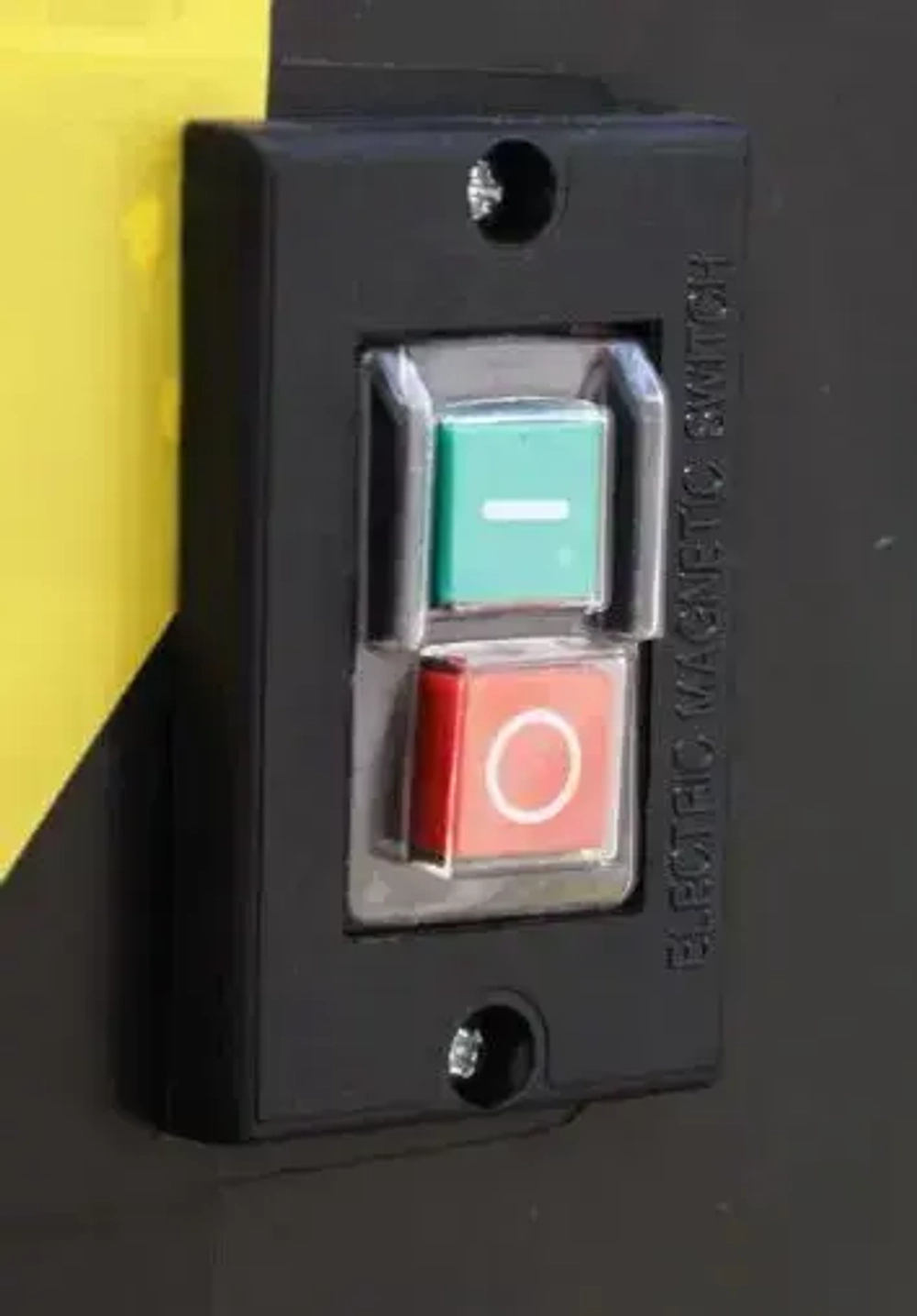 Бетономешалка строительная PROFI MOTORS V150 900 Вт, 150 литров, чугунный венец