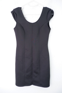 Платье Green Envelope короткое 42 размер