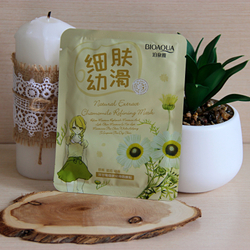 Очищающая тканевая маска с ромашкой