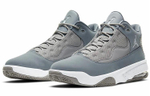 Кроссовки Jordan Max Aura 2
