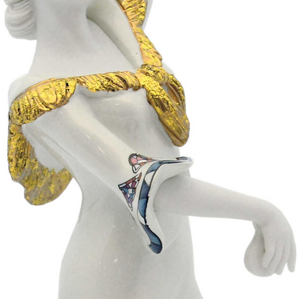 Статуэтка Испанская грация перламутр Nadal