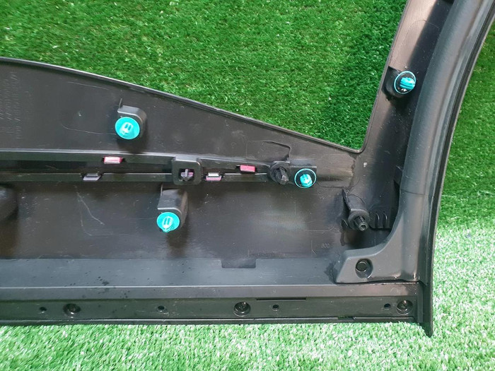 Накладка двери задняя правая Omoda C5 (2022-н.в.)