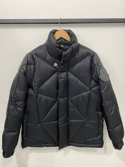 Пуховик Moncler