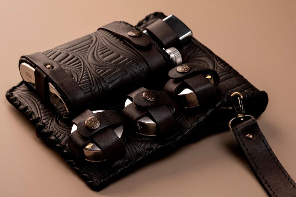 Барсетка дорожная