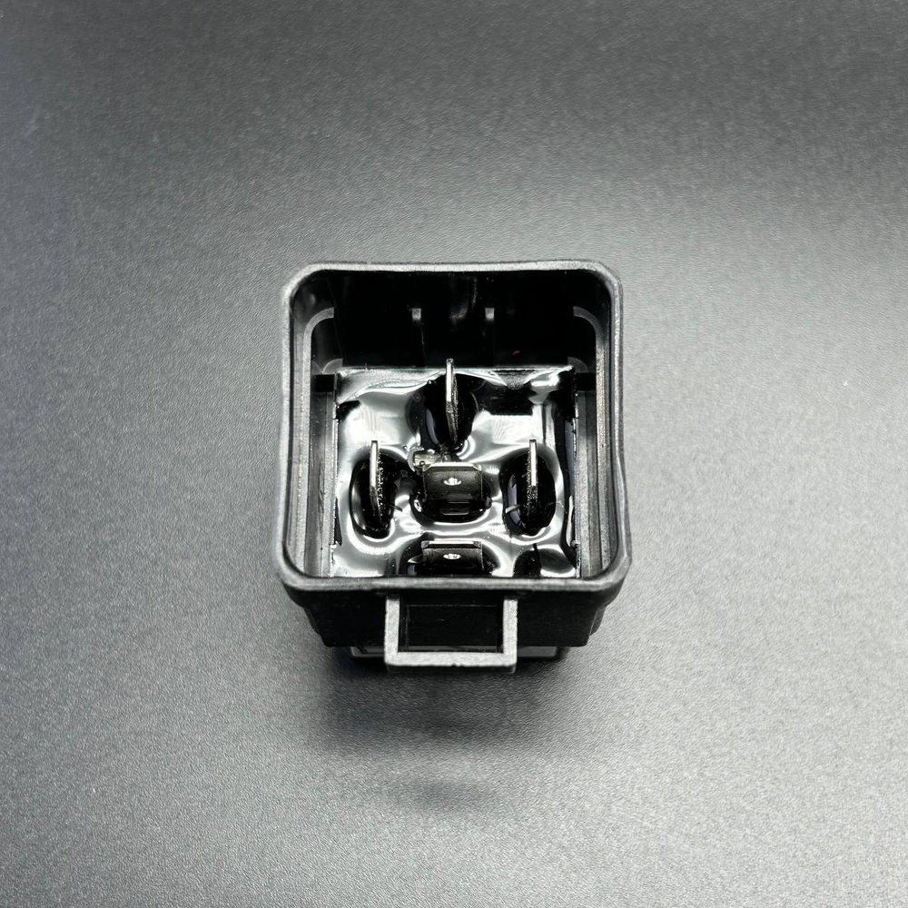Реле Mercury/Mercruiser 882751A04(5 контактов) (Quicksilver)