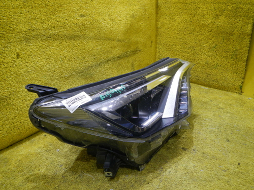 Битая Фара правая Toyota RAV4 4 CA40 (2015-2019) LED