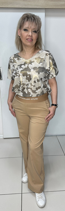 Брюки-палаццо с молнией в боку