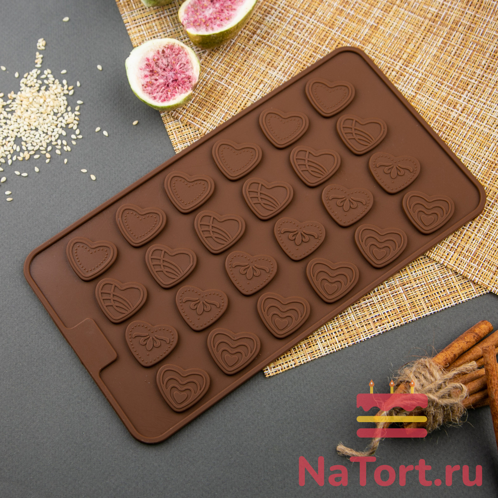 Форма силиконовая для шоколада «Ажурные сердечки», 24 ячейки