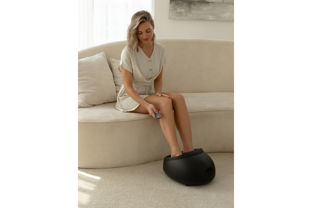Массажер для ног CleverCare Гармония с пультом ДУ, цвет черный