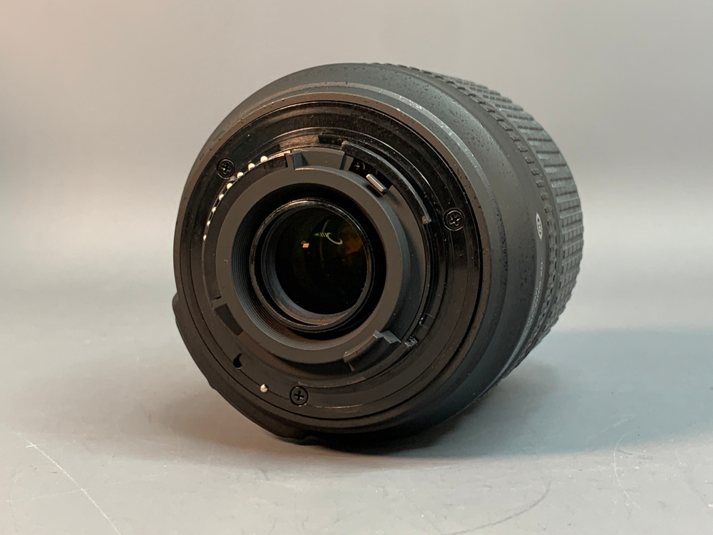 Nikon 18-105mm 3.5-5.6G AF-S ED DX VR Nikkor