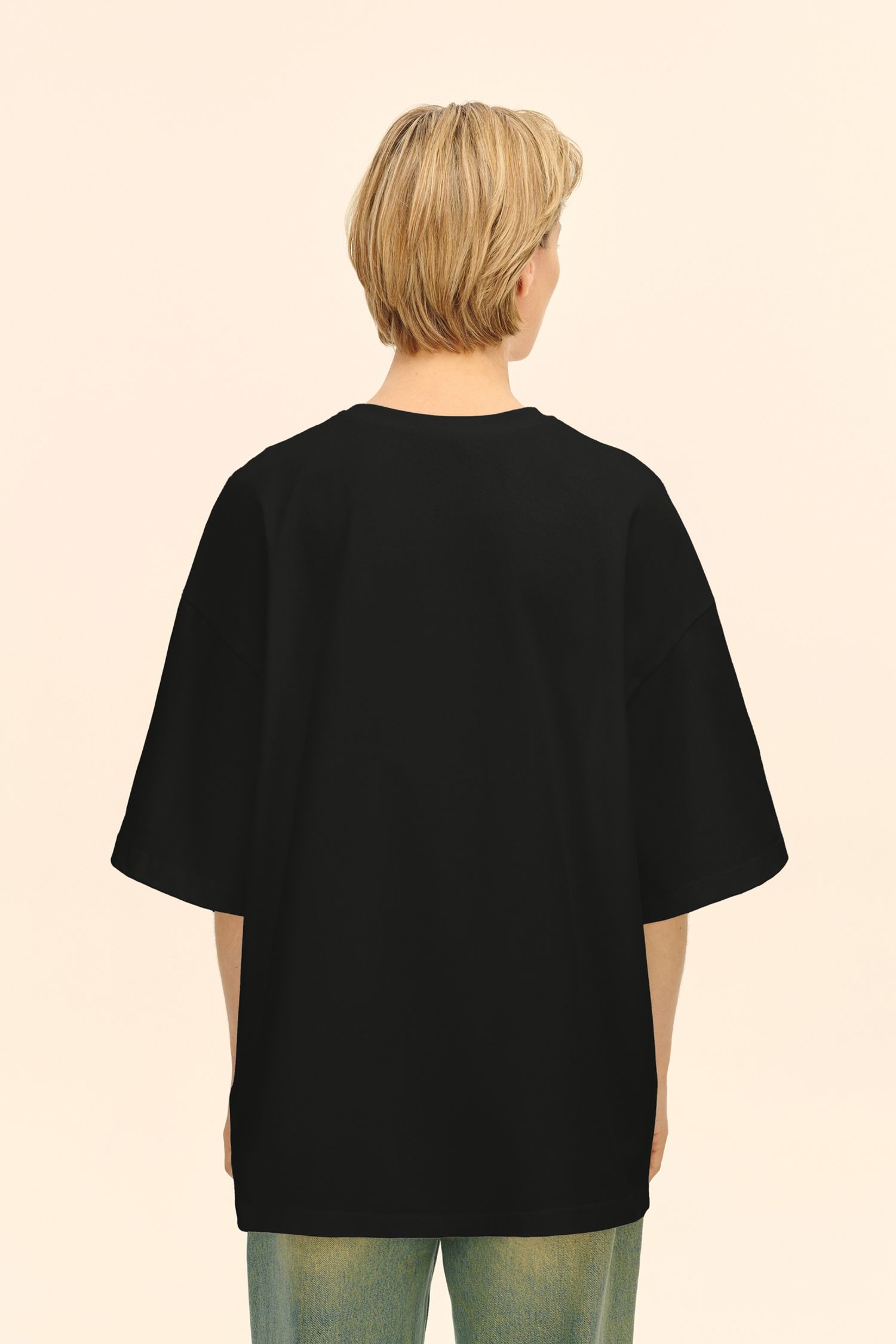 Футболка объемная (Breaking hearts), черная