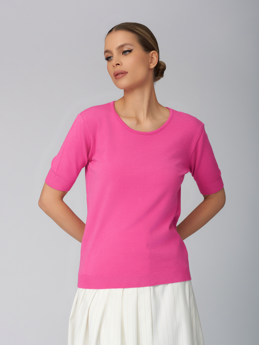 Женская трикотажная кофта розовая