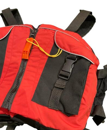 Страховочный жилет универсального размера