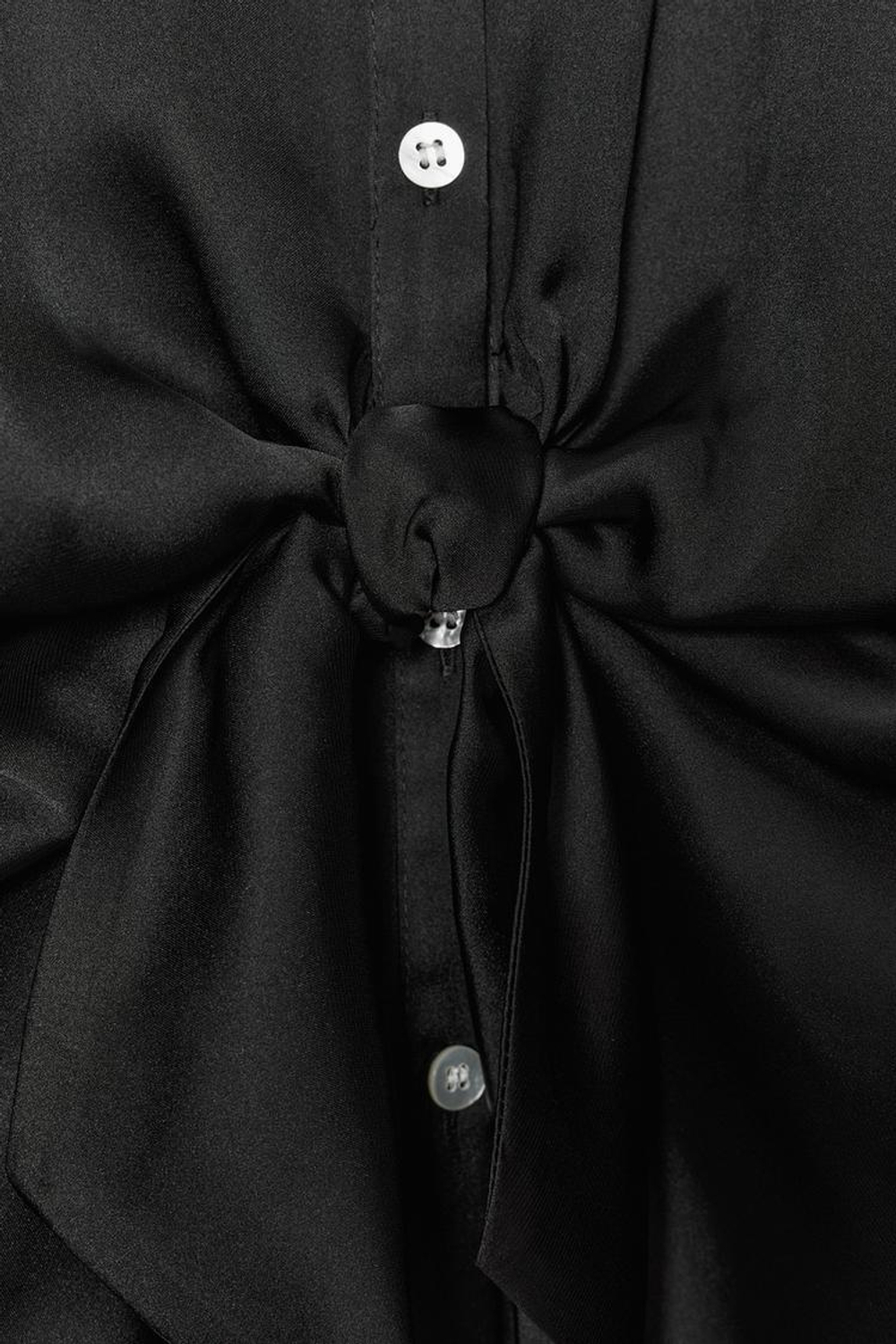 ZARA АТЛАСНАЯ РУБАШКА С УЗЛОМ, ЧЕРНЫЙ