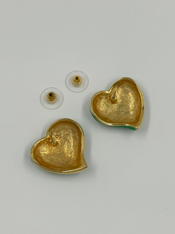 Серьги Сердечки с зелёной эмалью