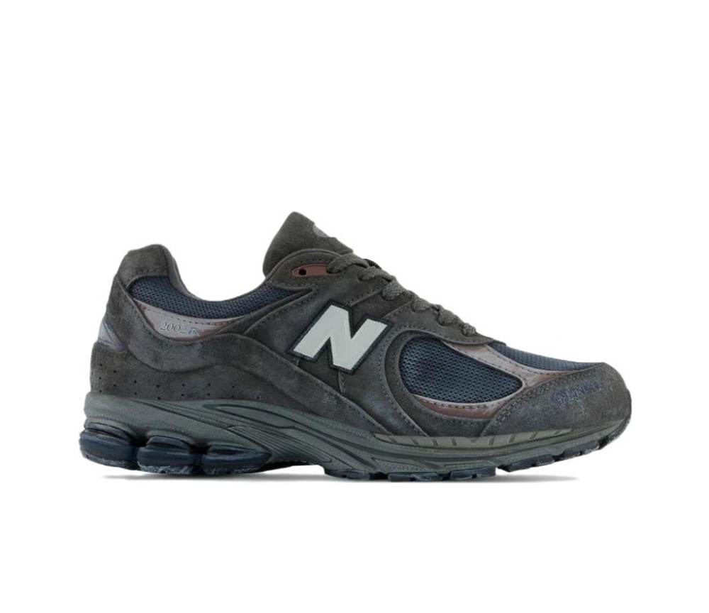 Кроссовки New Balance 2002R Gore-Tex 'Magnet Mood Indigo' M2002RXA