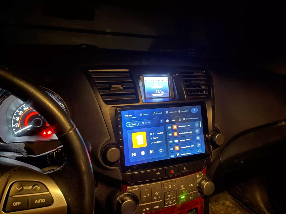 Магнитола для Toyota Highlander 2 2007-2013 XU40 - Vomi AK553R10-MTK Android 10, 8-ядер, 2Гб-32Гб (крутилки активные)