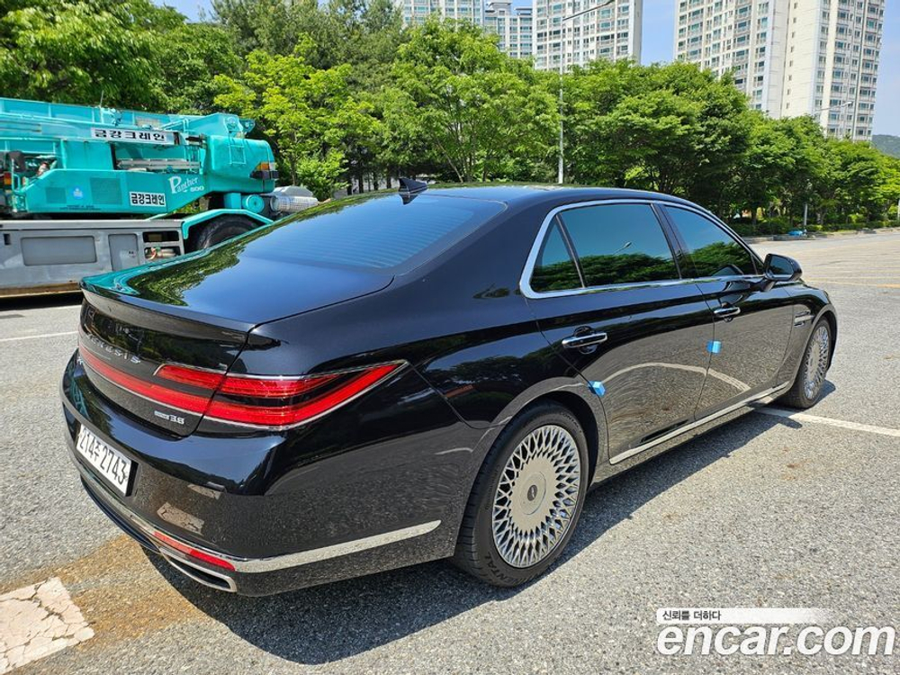 Genesis G90 3.8 AWD (10.2019)