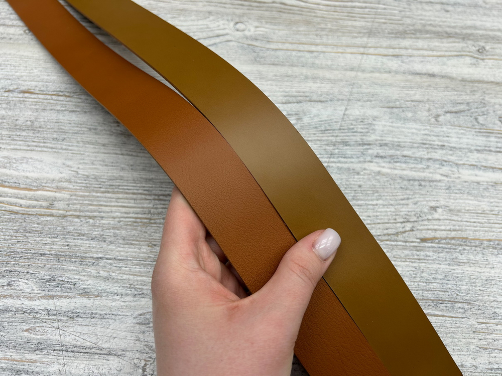 Лот №5 Италия, Ременные заготовки (35 мм), 4 шт