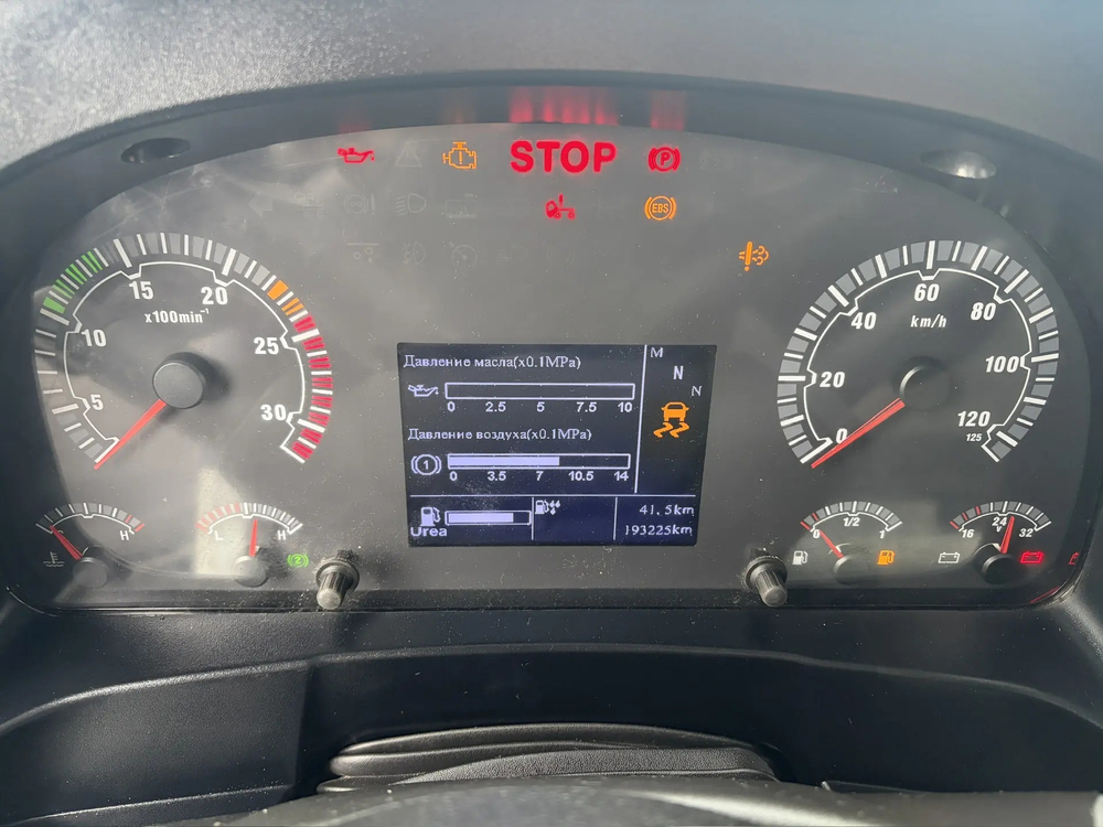 SITRAK C7H 4x2 Седельный тягач ZZ4186V391HE (Дизельный, 12,4 л, 480 л.с., AT)