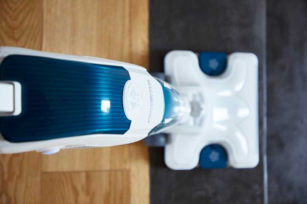 Паровой пылесос Tefal Clean & Steam Revolution VP7777WH