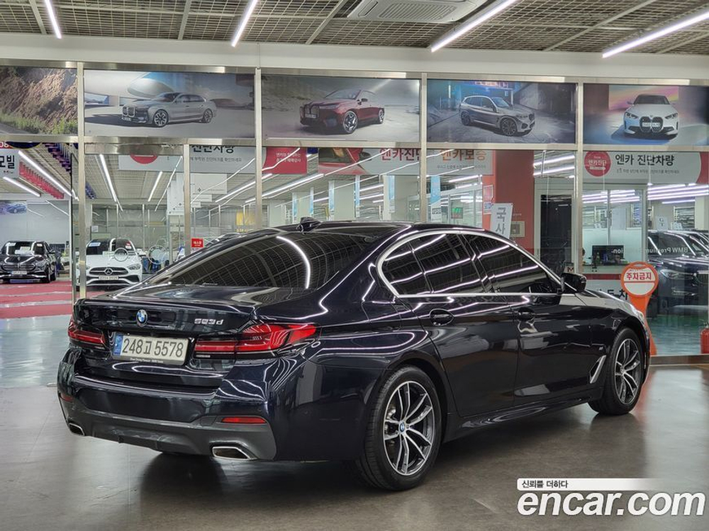 BMW 5 Series (G30) 523d M Sports (01.2021)