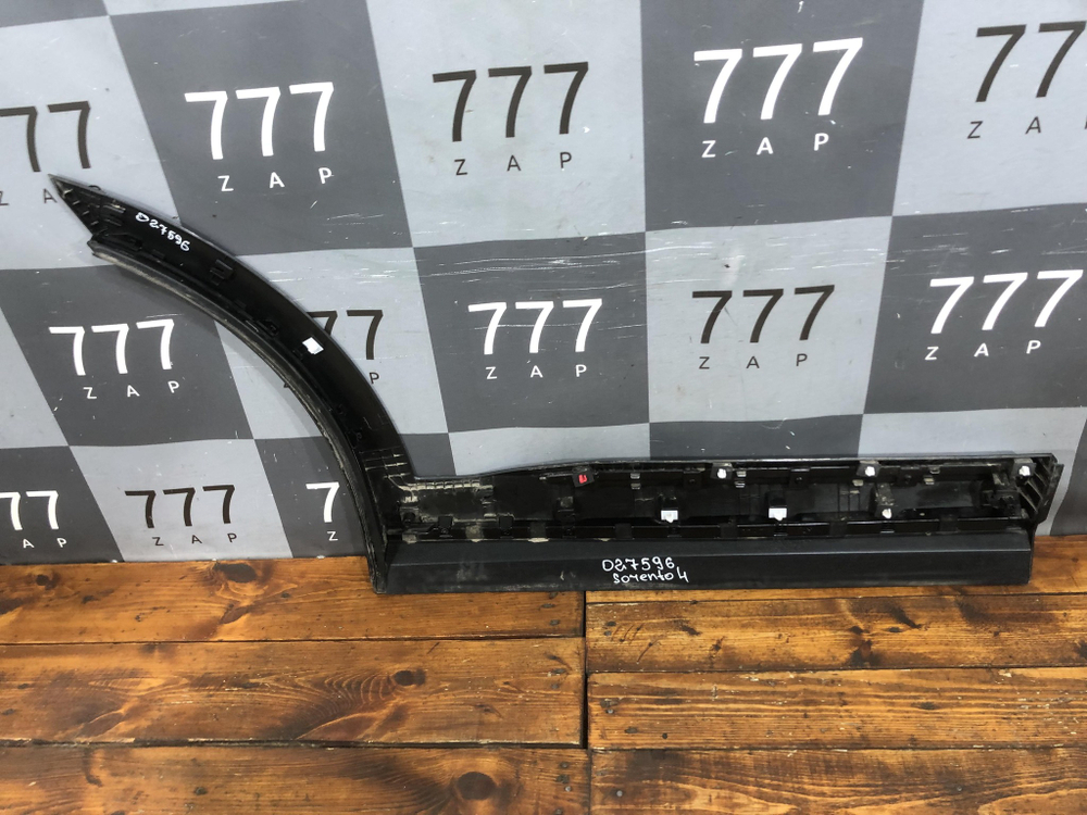 Накладка двери задней левой Kia Sorento 4 (MQ4) 20-нв Б/У Оригинал 87731P2000