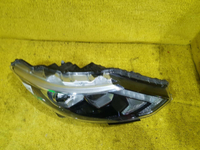 Битая Фара правая Nissan Qashqai J11 (2013-2019) галоген