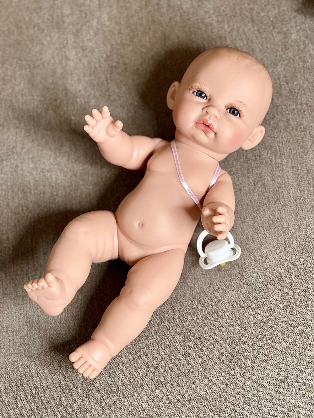 Кукла Berbesa виниловая 34см Coral (3217K)