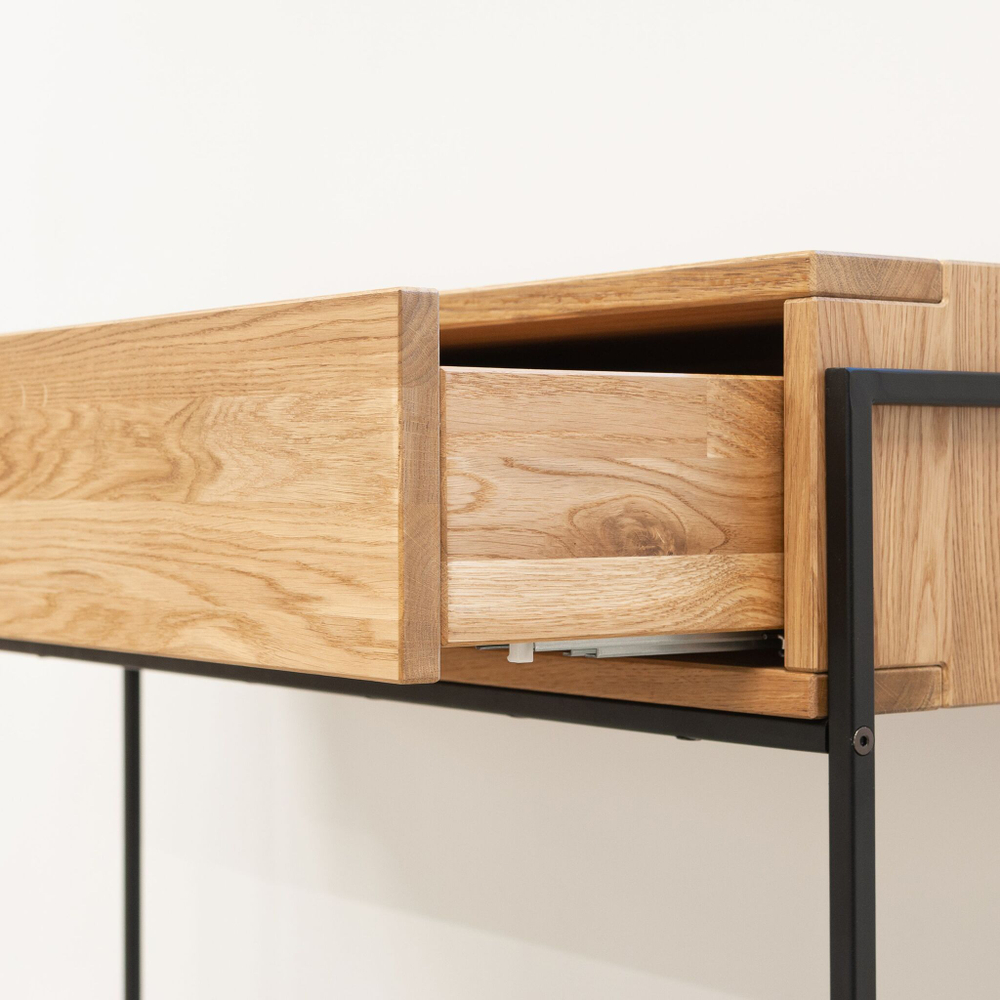 Туалетный столик 2 ящика из дикого дуба