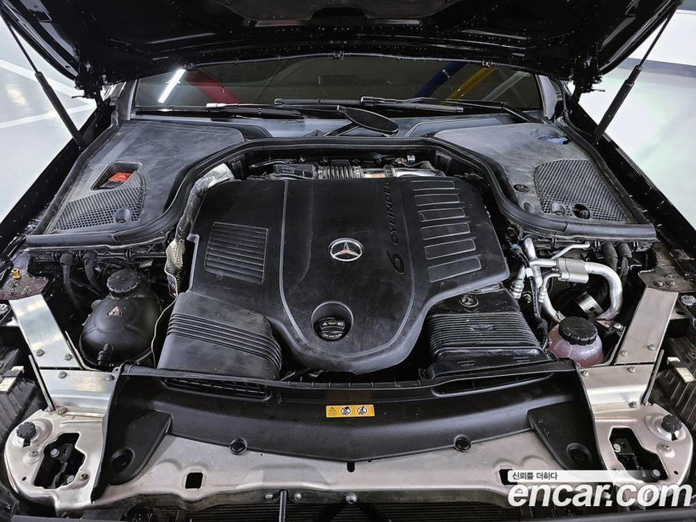 Mercedes-Benz E-Class W213 E450 4MATIC Cabriolet (02.2023)