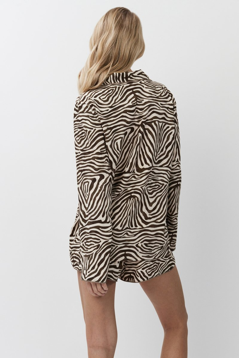 ELISE Пижама женская с шортами