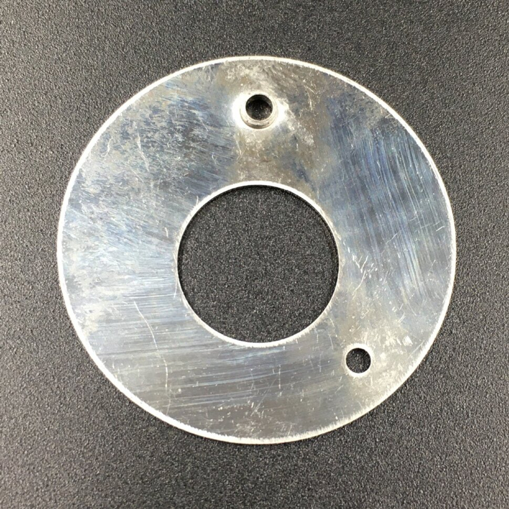 Стакан помпы охлаждения Suzuki DT9.9-15 (пластина) (Omax)