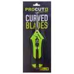 Упаковка изогнутых ножниц procut curved blades с прозрачным блистером, демонстрирующая товар и название "curved blades"