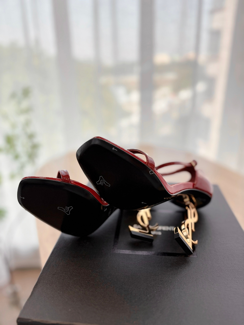 Saint Laurent Sandals