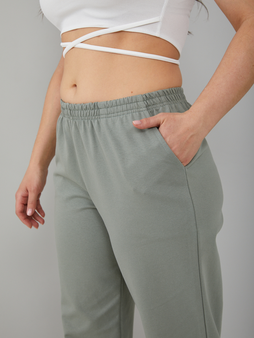 Костюм с брюками КБ-184/фисташка-мифическиецветы