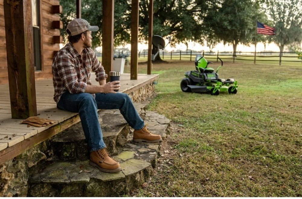 Райдер садовый GREENWORKS GC82ZT107 82V, аккумуляторный без АКБ и ЗУ 7404107